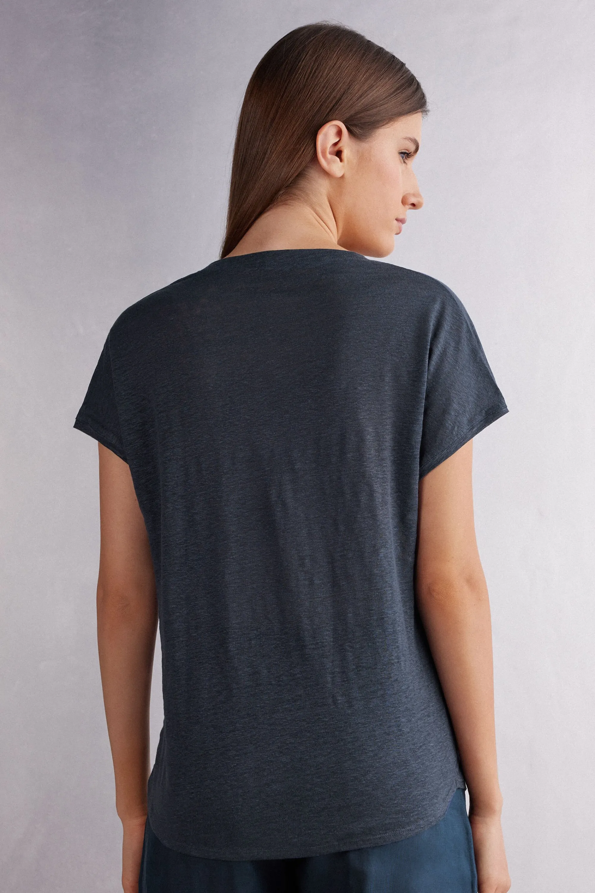 Intimissimi Maglia Manica Corta con Scollo a V in Lino